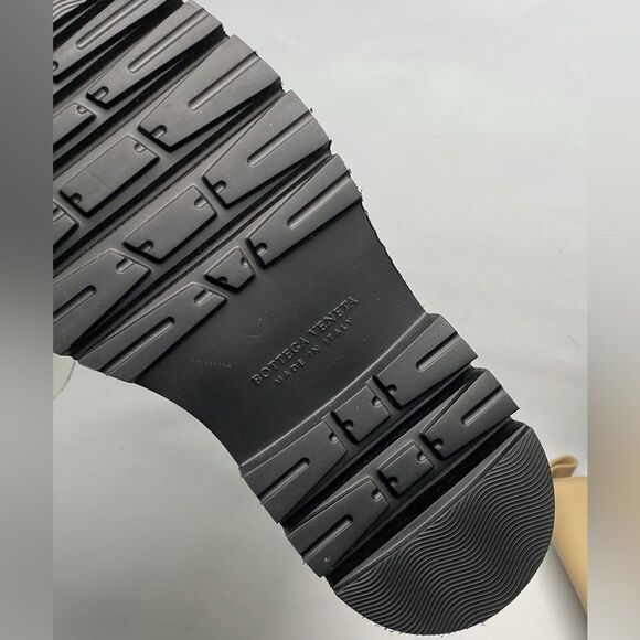 Bottega Veneta Lug Sole Leather Chelsea Boots size 36.5 - Picture 12 of 12